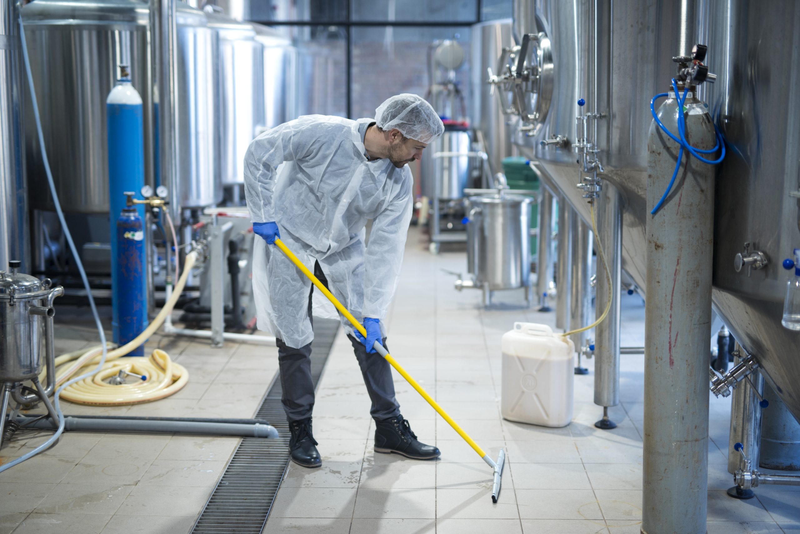 The Critical Link Between Facility Cleanliness and Industrial Safety